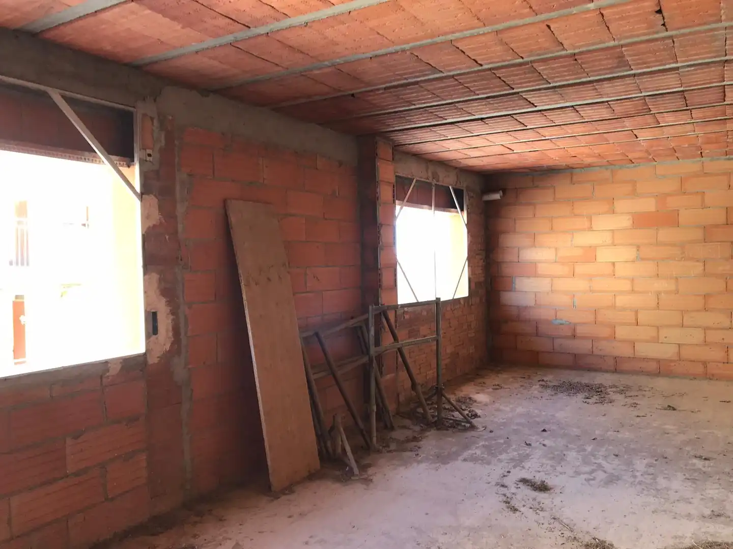 Casa adosada en venta en Rosselló con Jardín privado, Terraza y Trastero