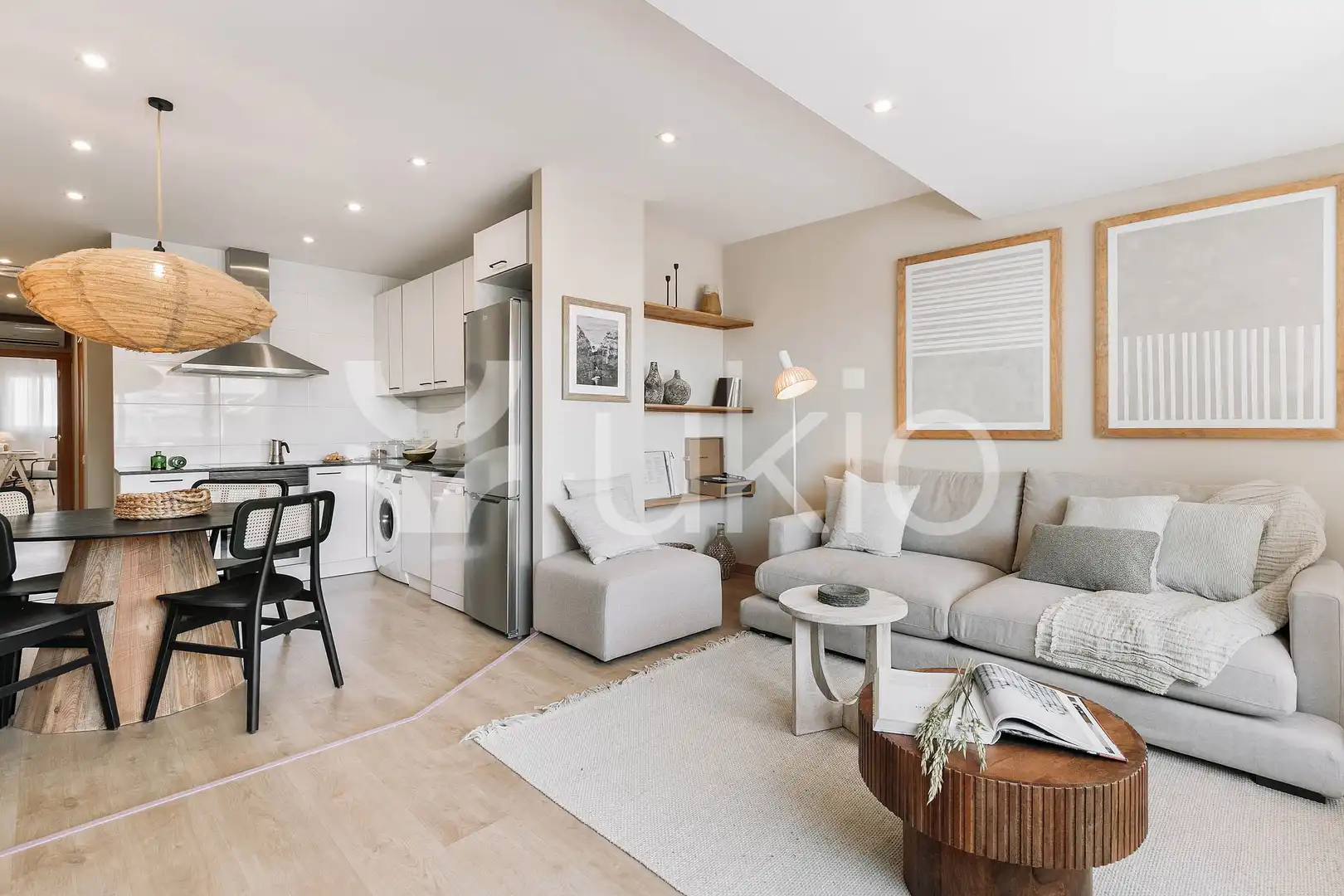 Apartamento con terraza en alquiler en Carrer del Comte Borrell, imagen 9