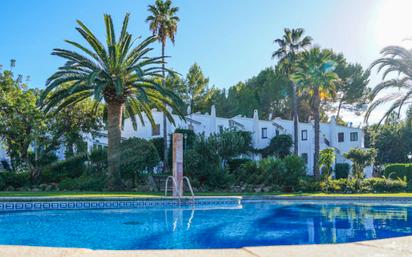 Vista exterior de Apartament en venda en Pedreguer amb Aire condicionat, Terrassa i Piscina