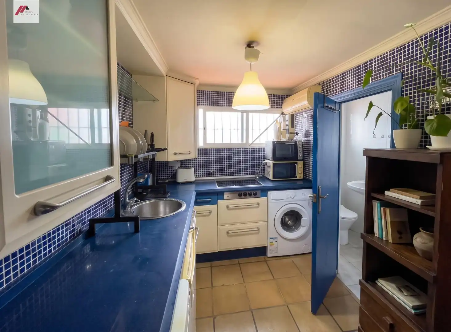 Cuina de Apartament en venda en El Puerto de Santa María amb Moblat