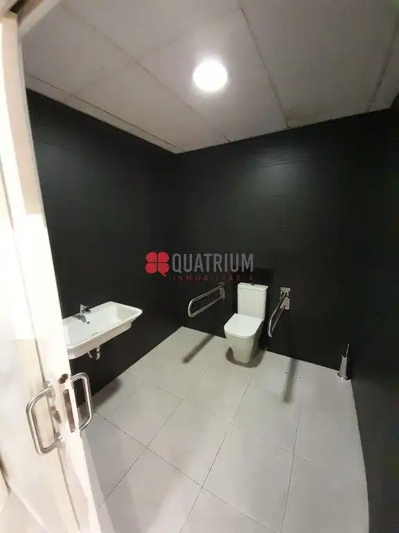 Local comercial de lloguer a Doutor Teixeiro, imagen 19