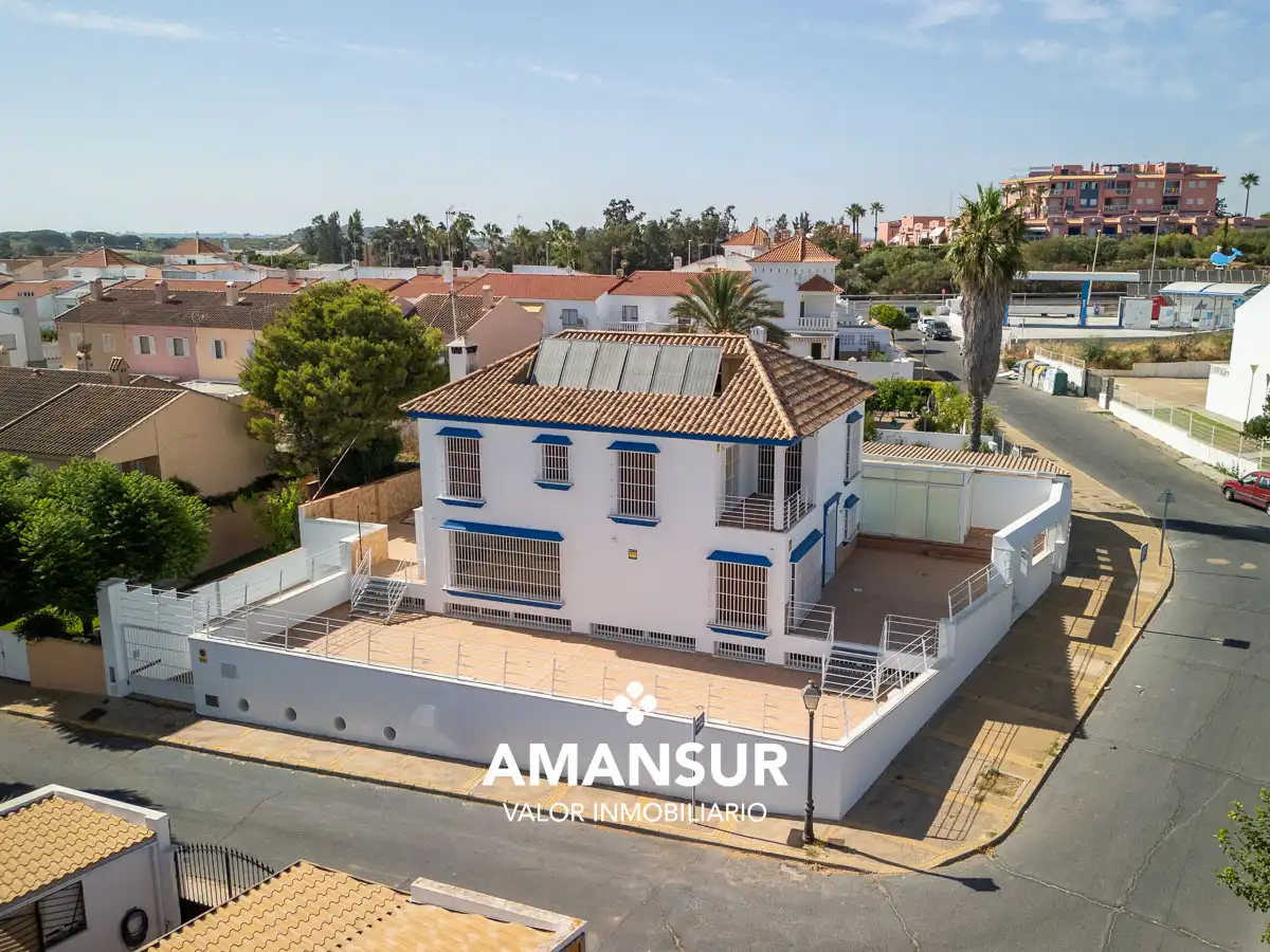 Exterior view of Houses for sale in Islantilla  with Terrace, Swimming Pool and Sauna