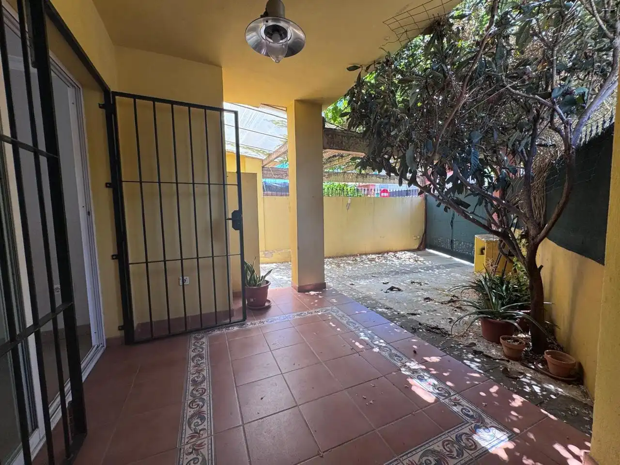 Adossat amb jardí en venda a Decano Manuel Domínguez, imagen 14