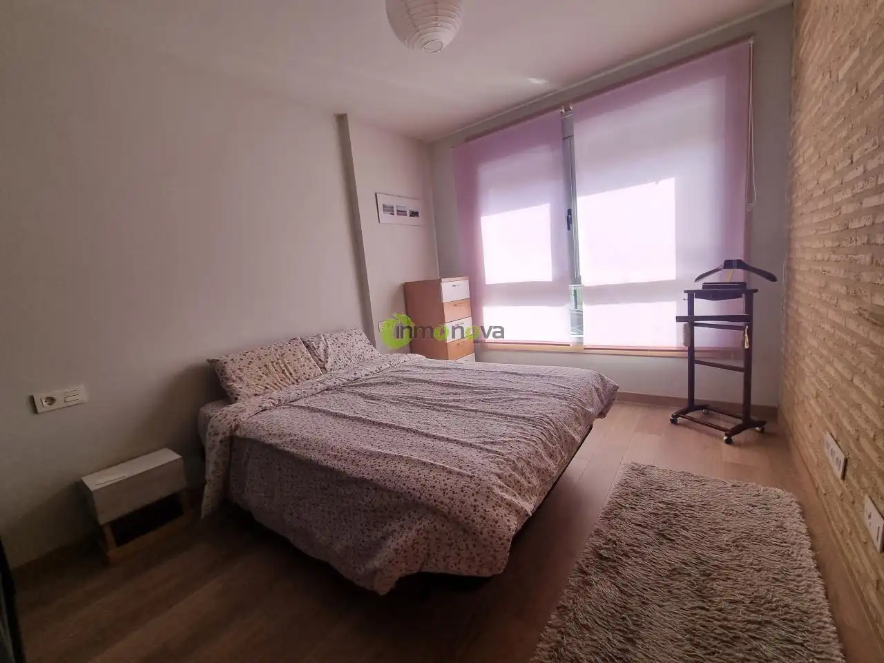 Habitación de Piso en venta en Cangas  con Calefacción y Trastero