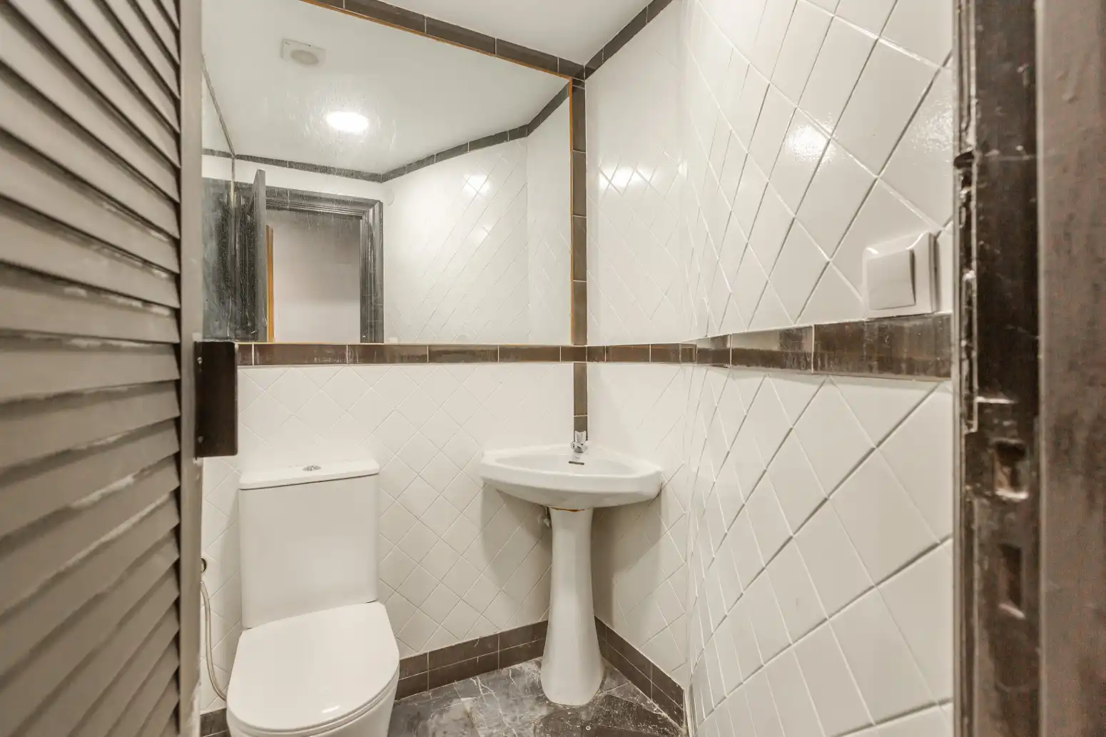 Badezimmer von Geschaftsraum zur Miete in Barañáin / Barañain