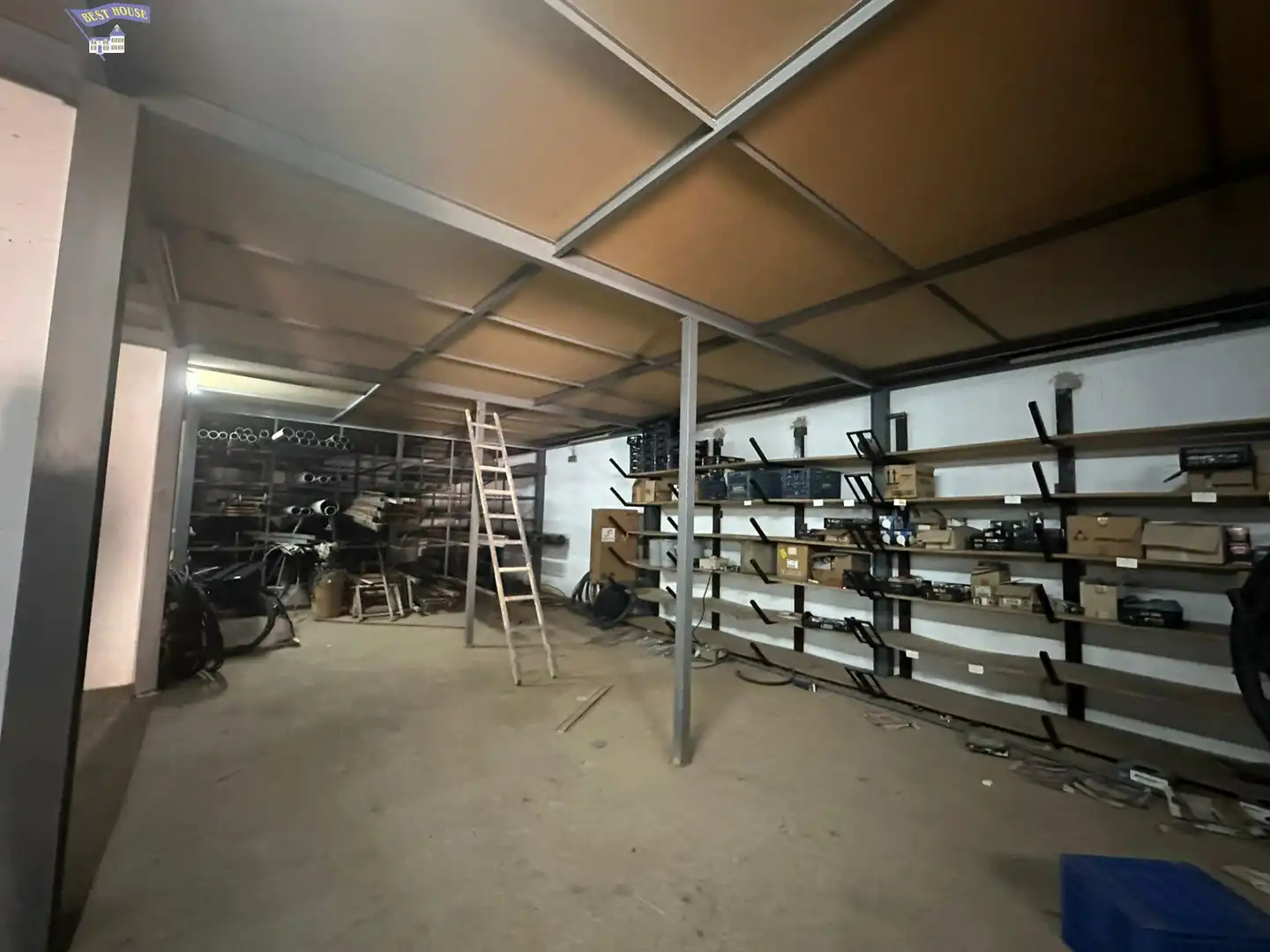 Gewerbefläche zum Verkauf in Centre - Cordelles, imagen 3