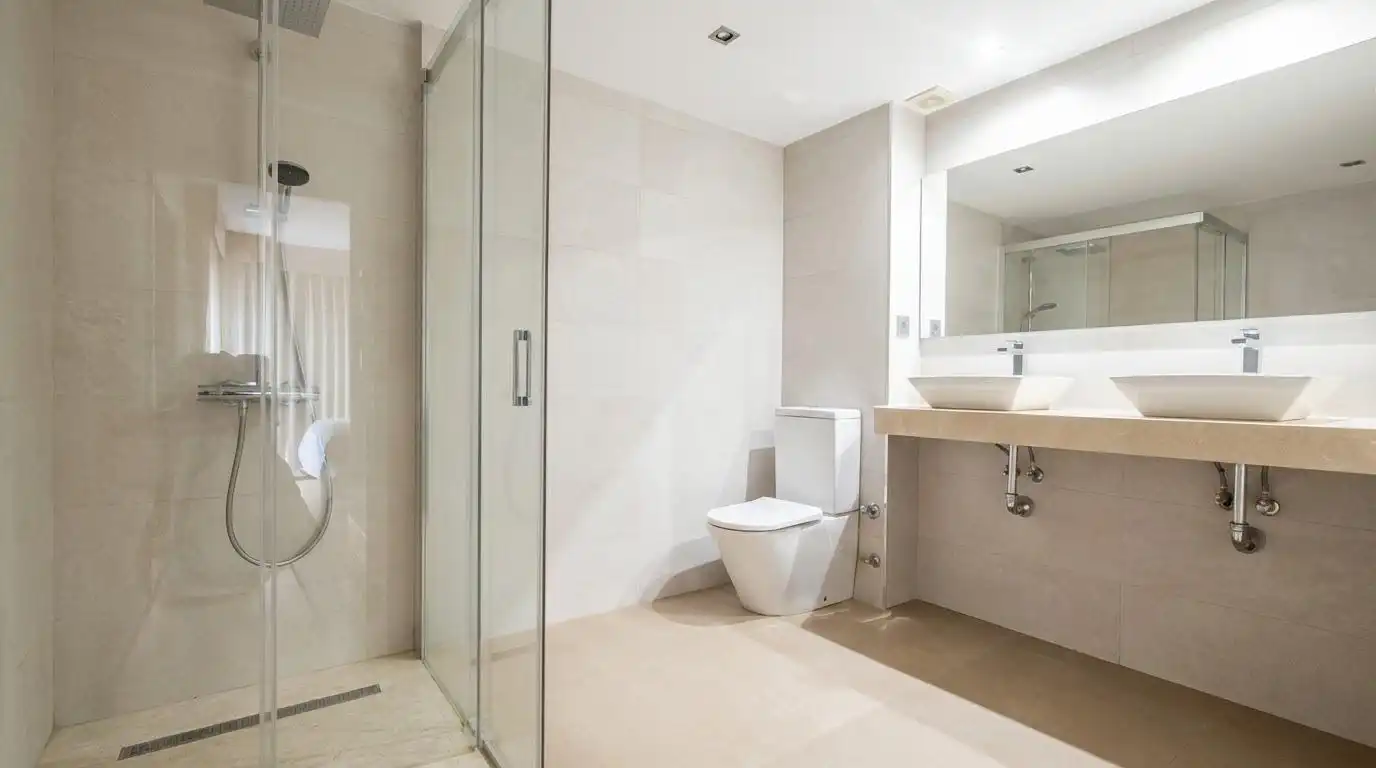 Baño de Casa adosada en venta en Alicante / Alacant con Aire acondicionado, Jardín privado y Terraza