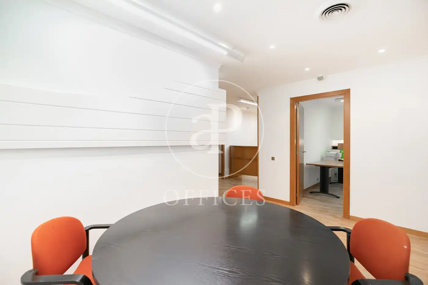 Büro zum Verkauf in Barcelona mit Klimaanlage und Heizung