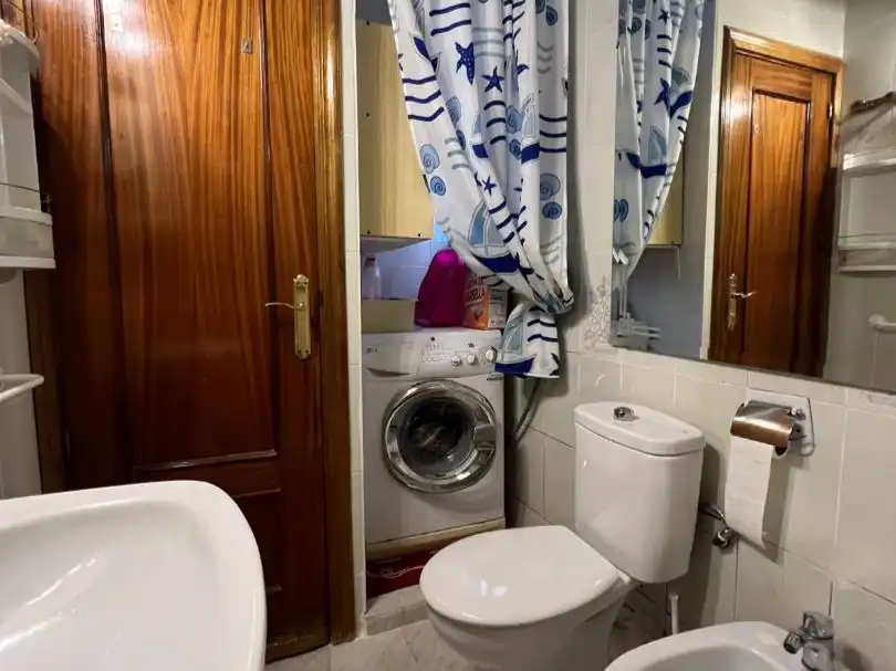 Bany de Pis en venda en Talavera de la Reina amb Terrassa