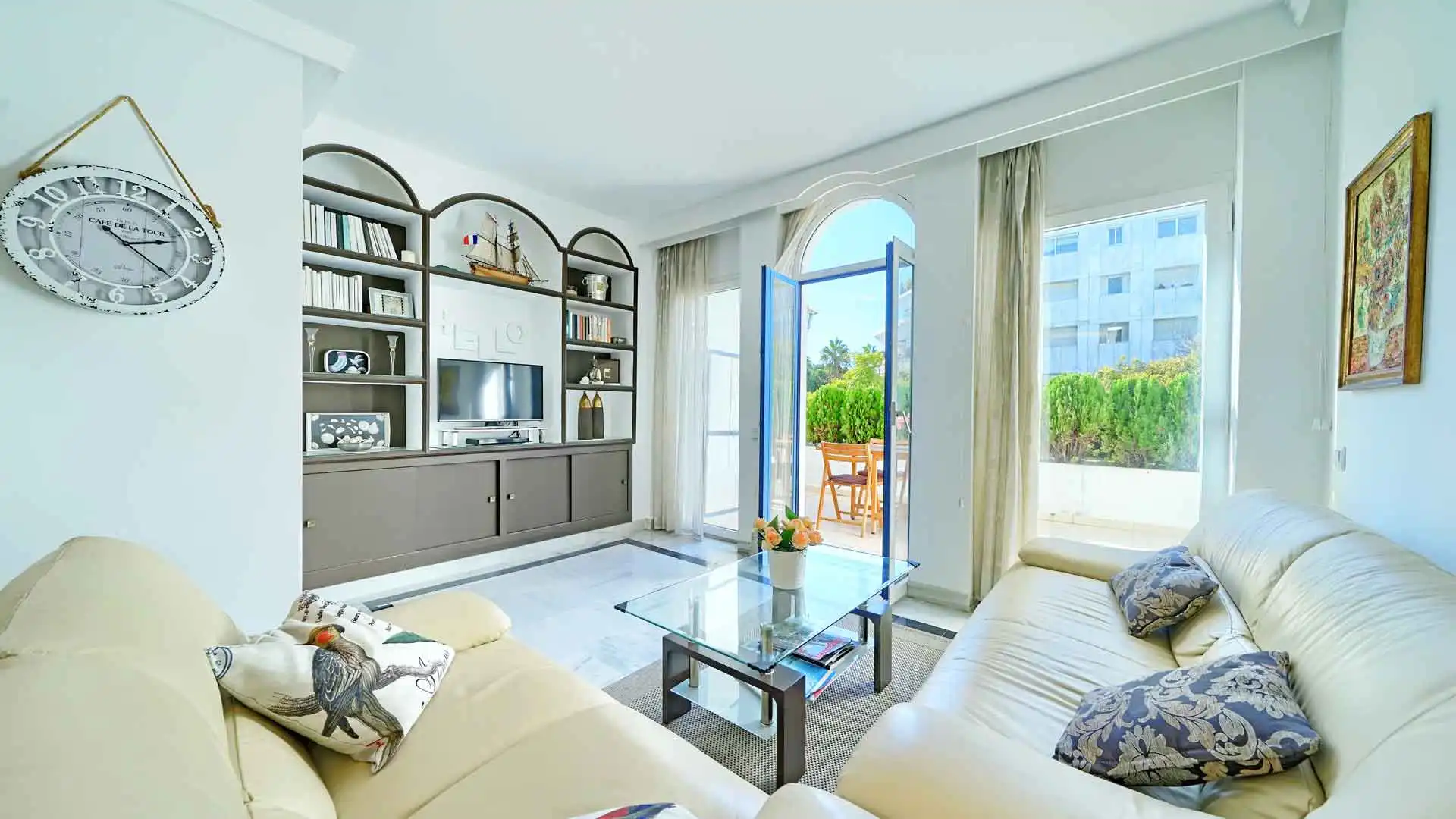 Apartment with pool for sale in RAMON GOMEZ DE LA SERNA 23, imagen 3