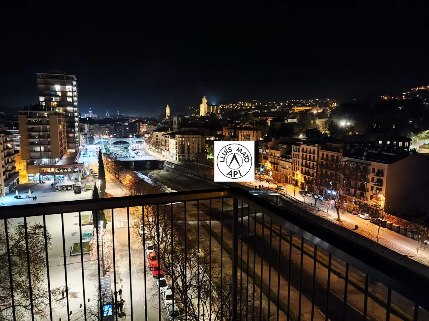 Vista exterior de Piso en venta en Girona con Calefacción, Terraza y Internet