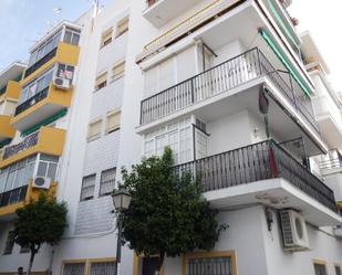 Exterior view of Flat for sale in Castilleja de la Cuesta