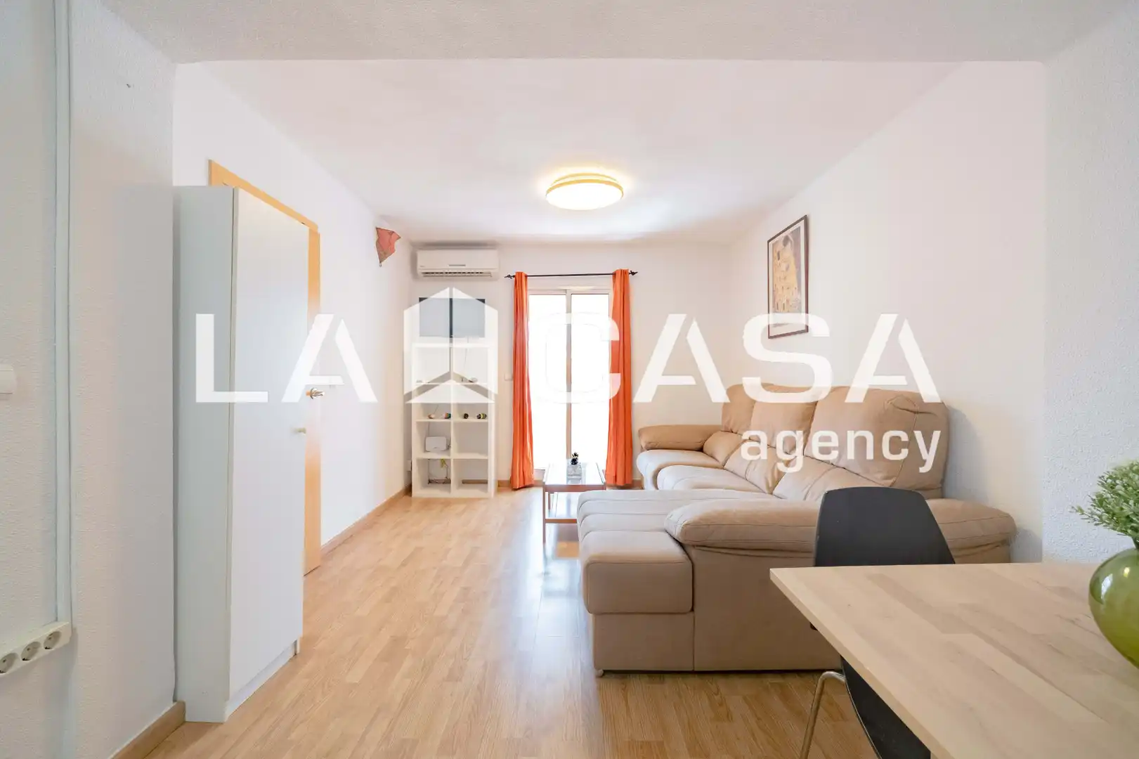 Sala de estar de Piso en venta en Valencia con Aire acondicionado y Balcón
