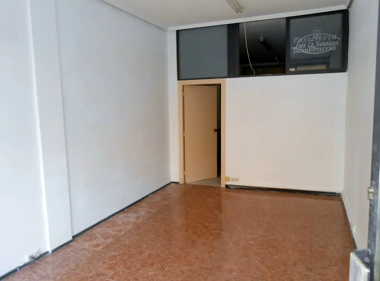 Local comercial de lloguer a Adurtza Kalea 4, imagen 6