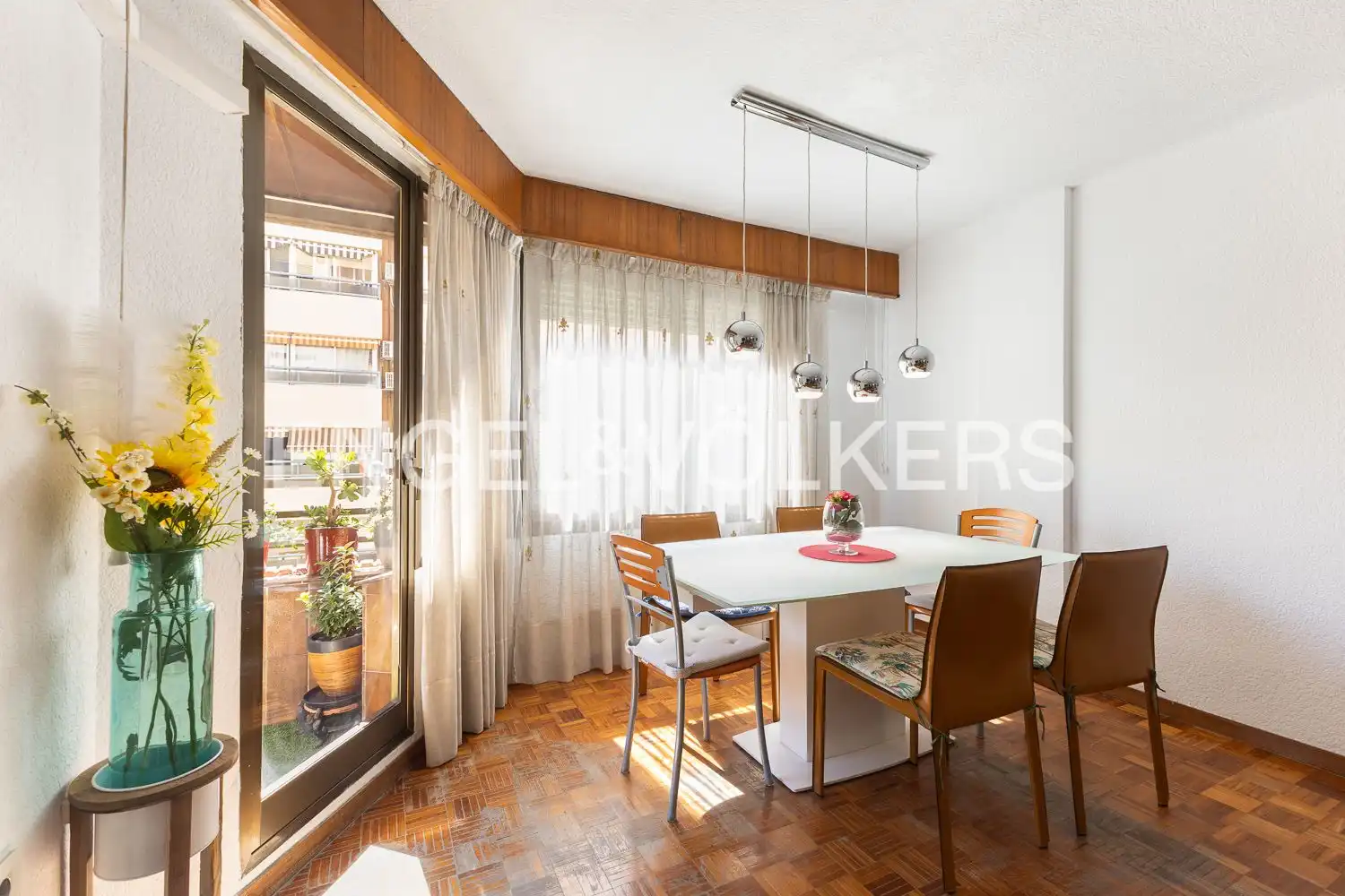 Comedor de Piso de alquiler en Valencia con Aire acondicionado, Calefacción y Parquet