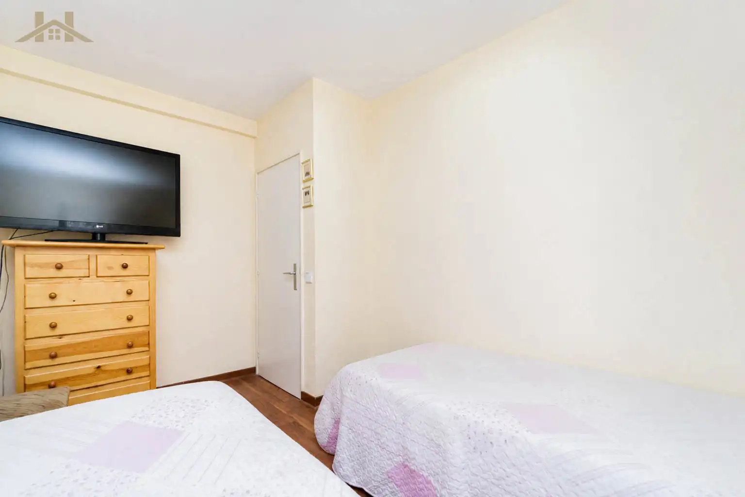 Flat with terrace for sale in Calle de la Reina Mercedes, imagen 12