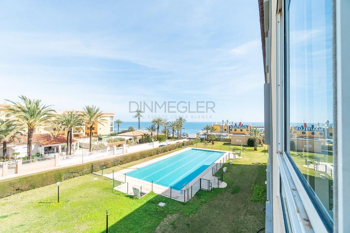 Apartamento en venta en Avenida av de las Olas, La Veleta, Playa del Acequión, Náufragos y Rocío del Mar
