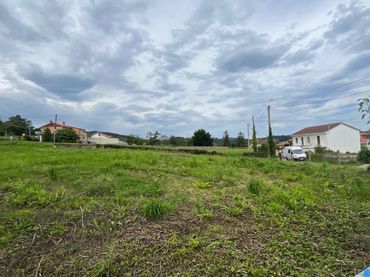 Terreno residenziale in vendita a Revilla
