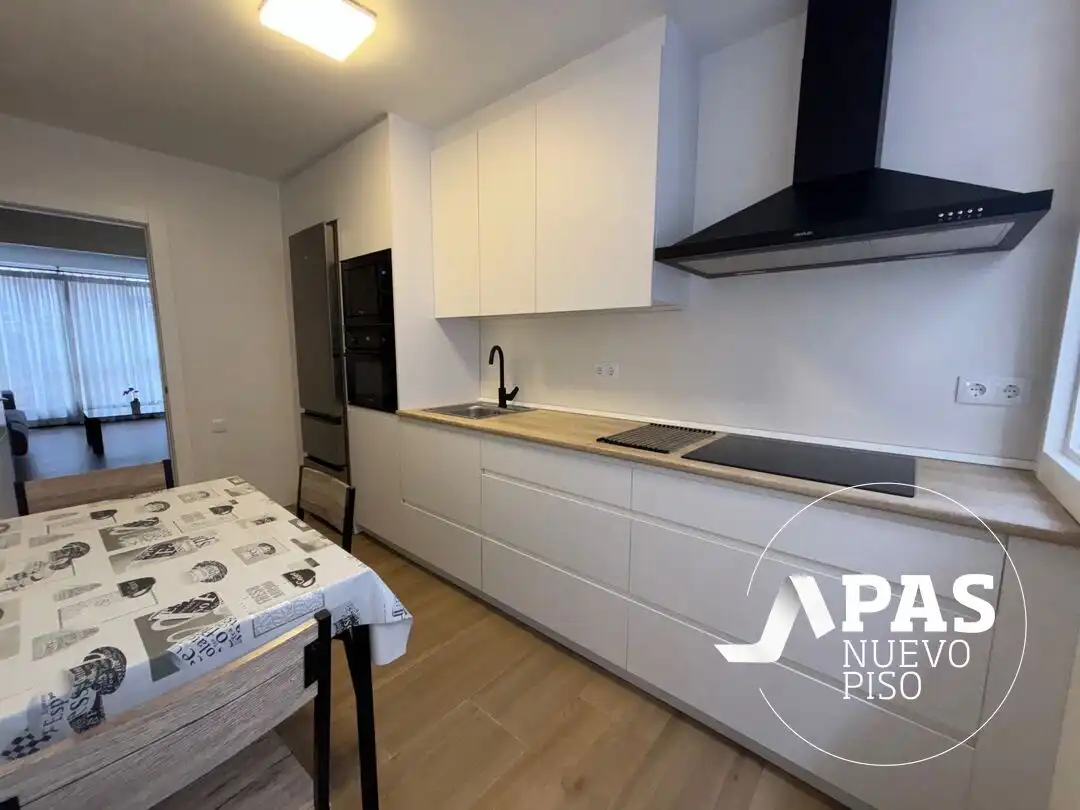 Cocina de Piso de alquiler en Santander con Calefacción