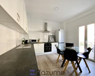 Kitchen of Flat to share in  Valencia Capital  with Air Conditioner and Balcony