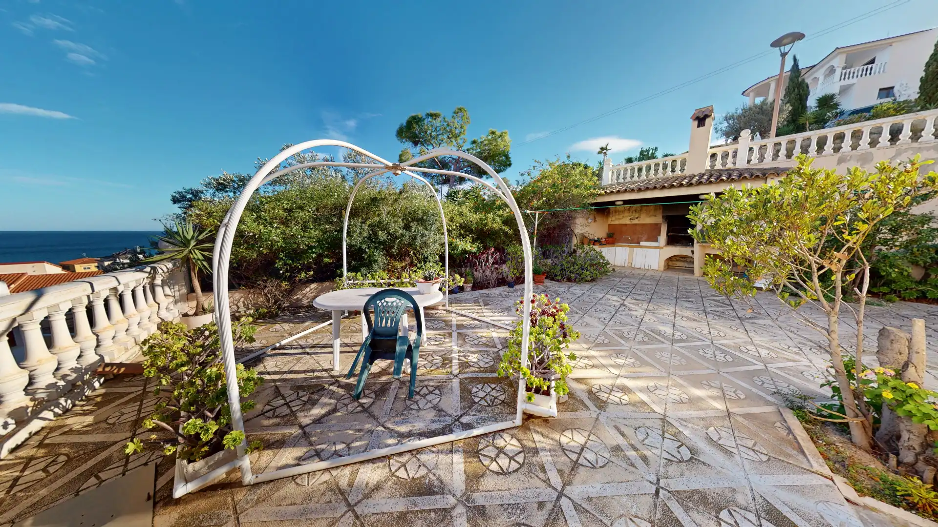Jardí de Casa o xalet en venda en El Campello amb Aire condicionat, Calefacció i Jardí privat