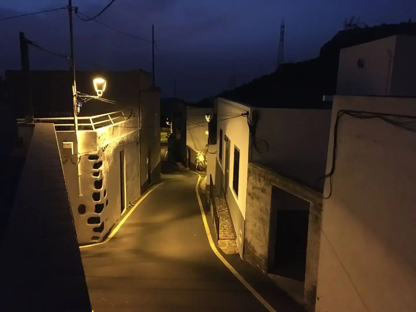 Vista exterior de Piso en venta en Santiago del Teide con Aire acondicionado, Trastero y Amueblado
