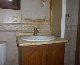 Bathroom of House or chalet for sale in La Muela