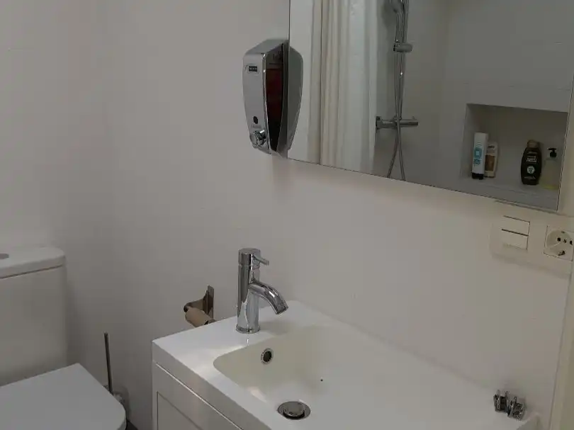 Bathroom of Study for rent in Salobreña  with Heating, Private garden and Terrace