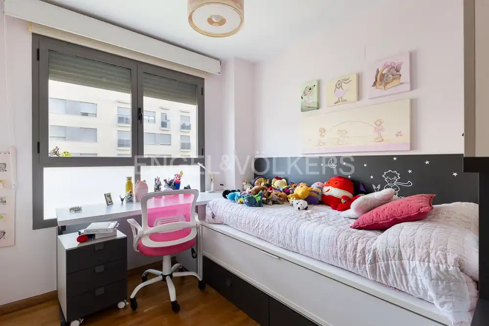 Habitación de Piso de alquiler en Valencia con Aire acondicionado, Calefacción y Parquet