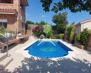 Swimming pool of House or chalet for sale in Rubí  with Air Conditioner, Heating and Terrace