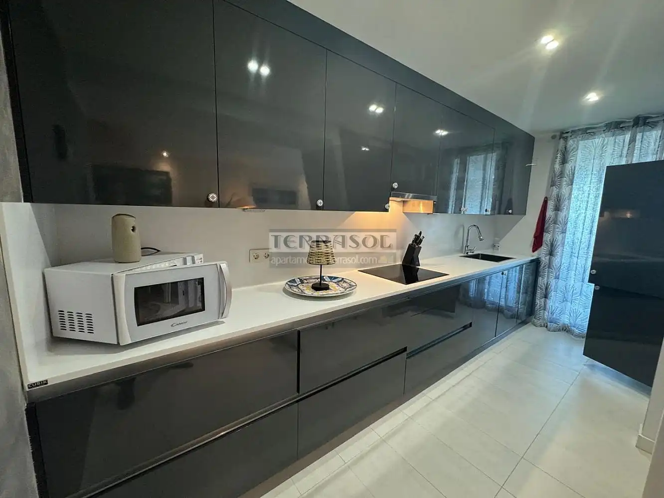 Kitchen of Houses for sale in Vélez-Málaga  with Air Conditioner, Heating and Terrace