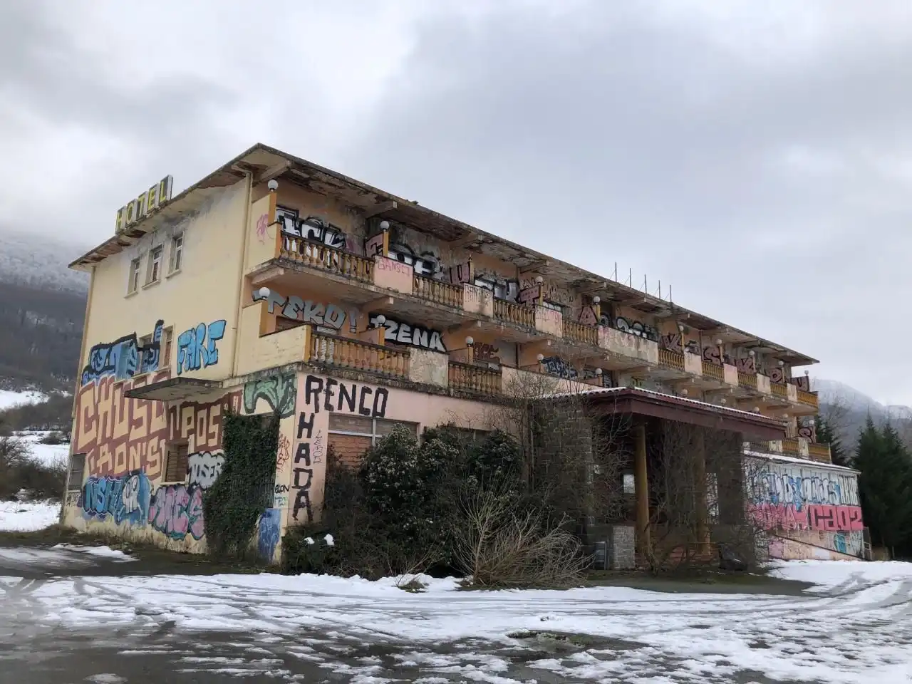 Vista exterior de Edificio en venta en Ziordia