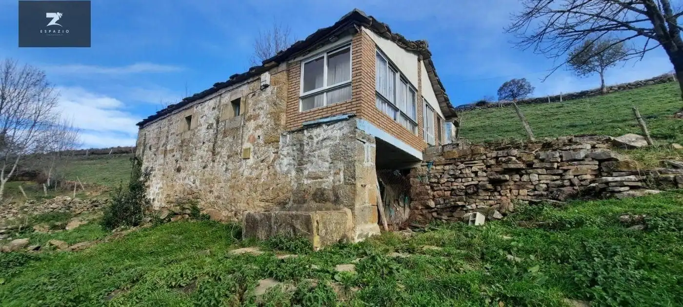 Exterior view of Houses for sale in San Pedro del Romeral  with Private garden