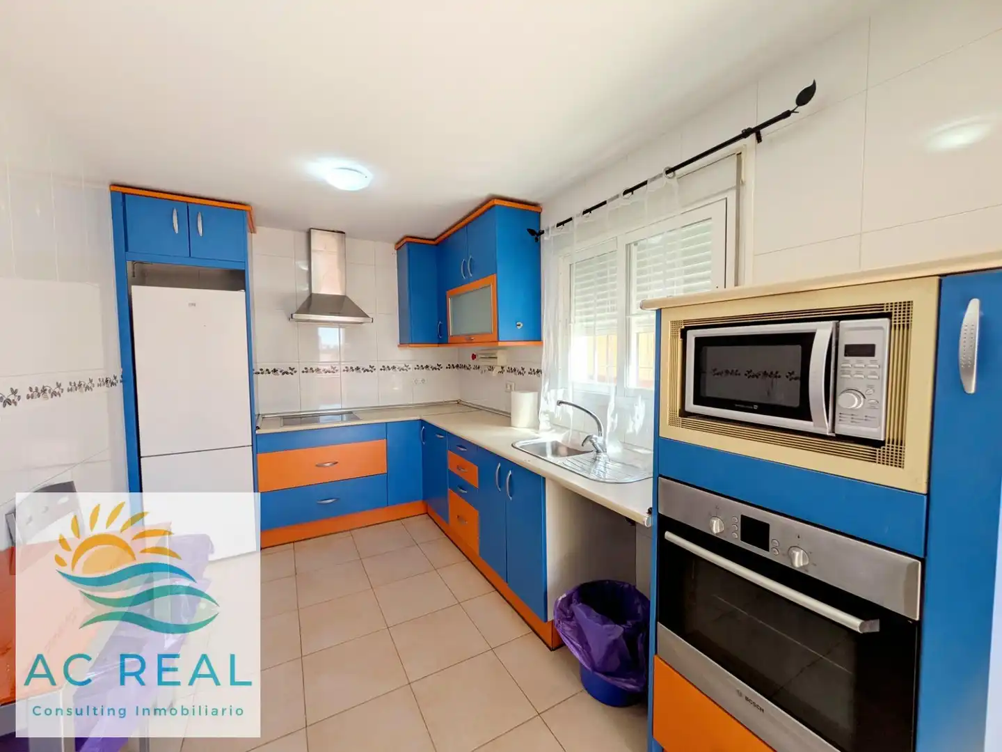 Cocina de Casa adosada en venta en Ayamonte con Aire acondicionado, Jardín privado y Terraza