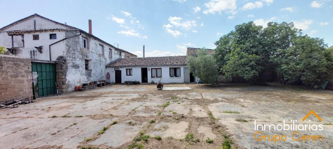 Casa o xalet en venda a Bañares