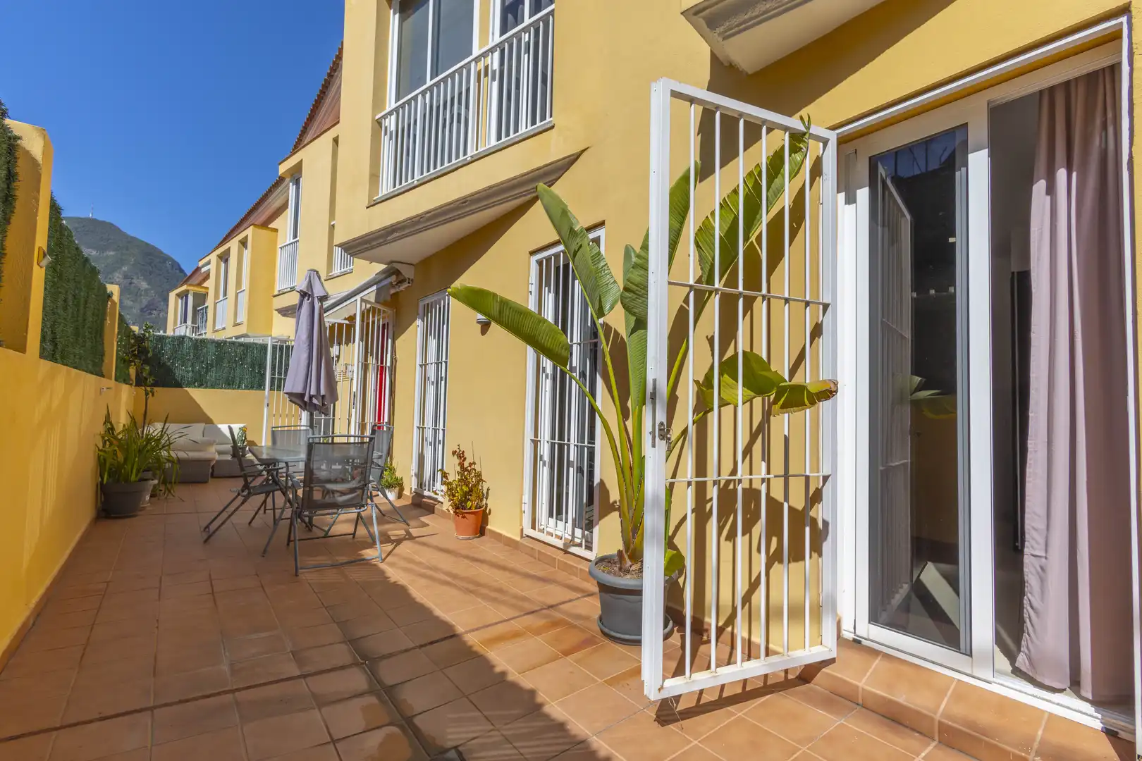 Außenansicht von Wohnung zum Verkauf in Los Realejos mit Terrasse, Abstellraum und Möbliert