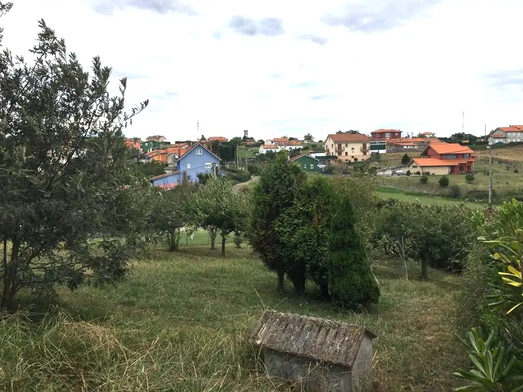 Houses for sale in Castrillón  with Heating, Private garden and Parquet flooring