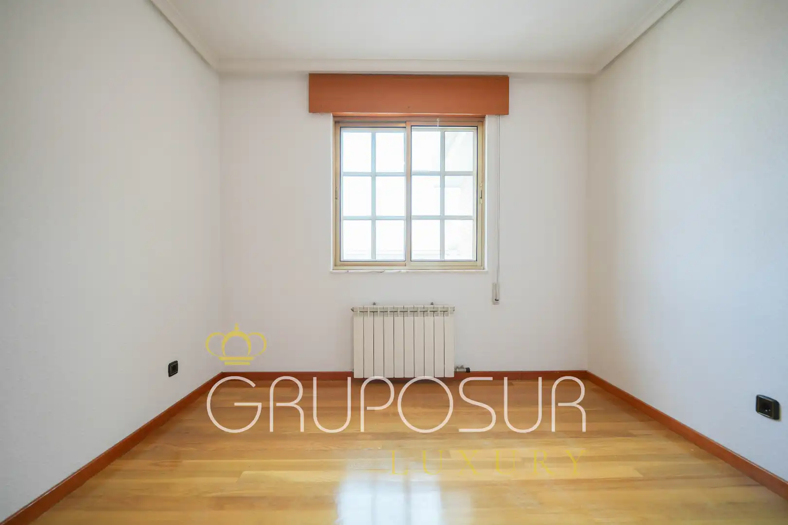 Casa aparellada amb jardí en venda a Calle Castilla y León 22, imagen 49