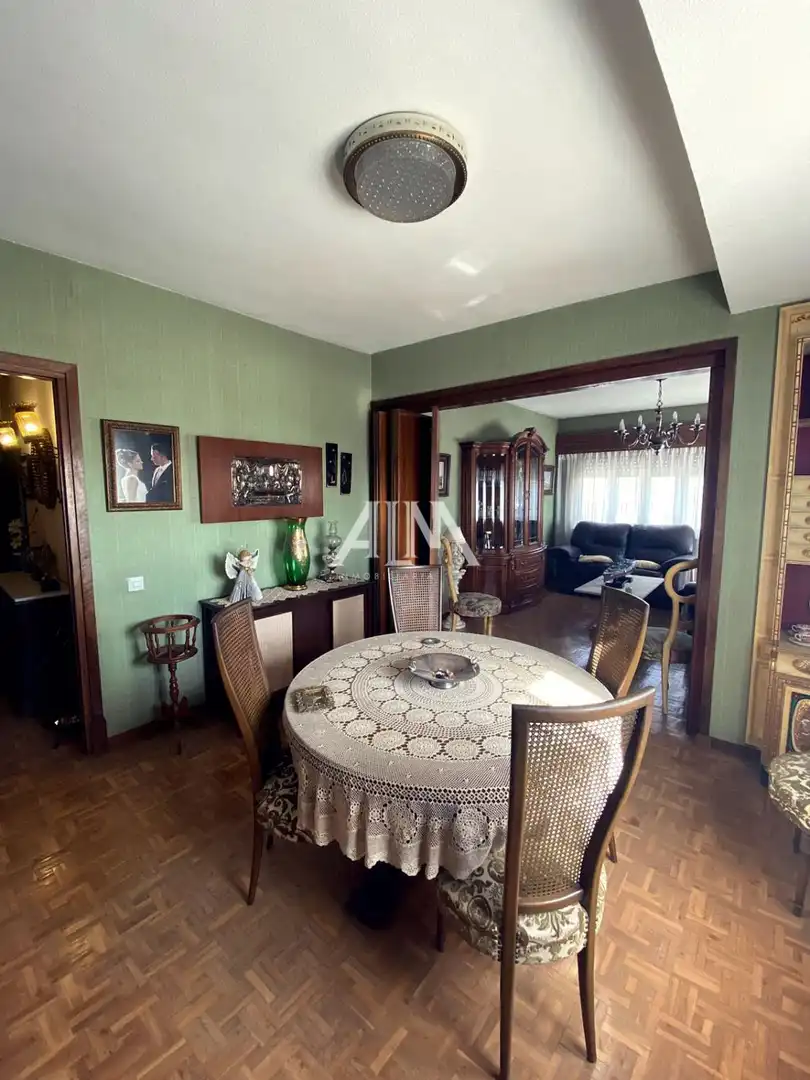 Flat with lift for sale in Reyes Católicos, imagen 6