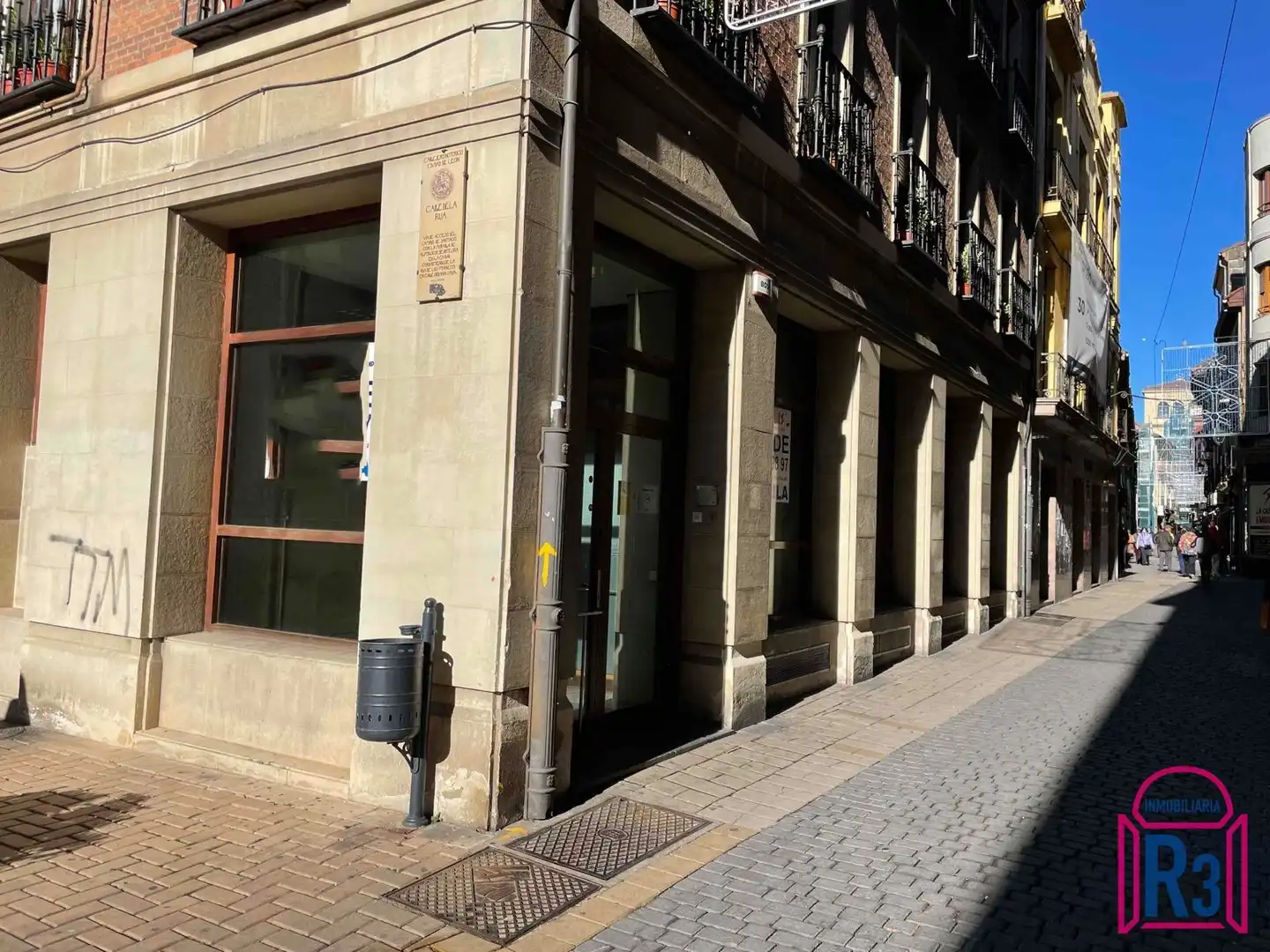 Local comercial en venda a Rúa