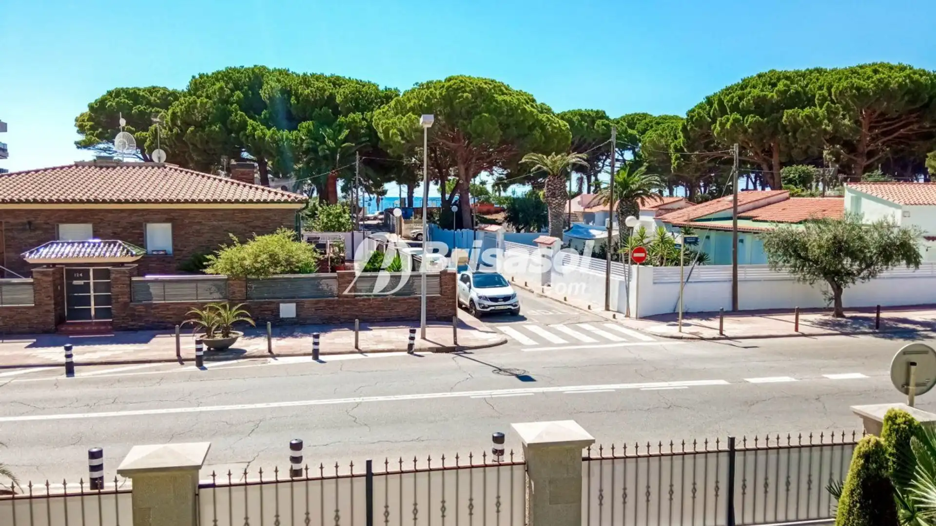 Exterior view of Houses for sale in Cambrils  with Air Conditioner, Private garden and Terrace