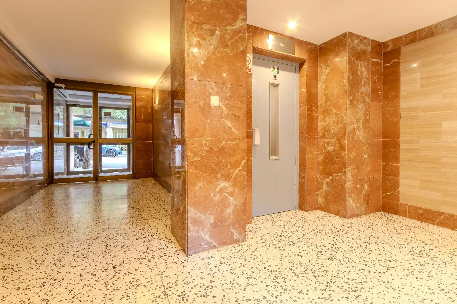 Flat with terrace for sale in Caputxins 22, imagen 22