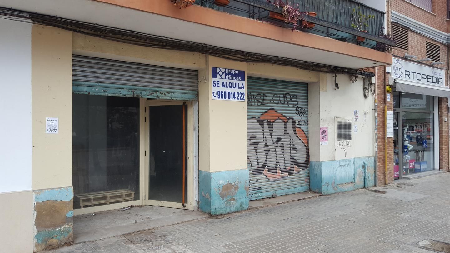 Premises for sale in  Valencia Capital
