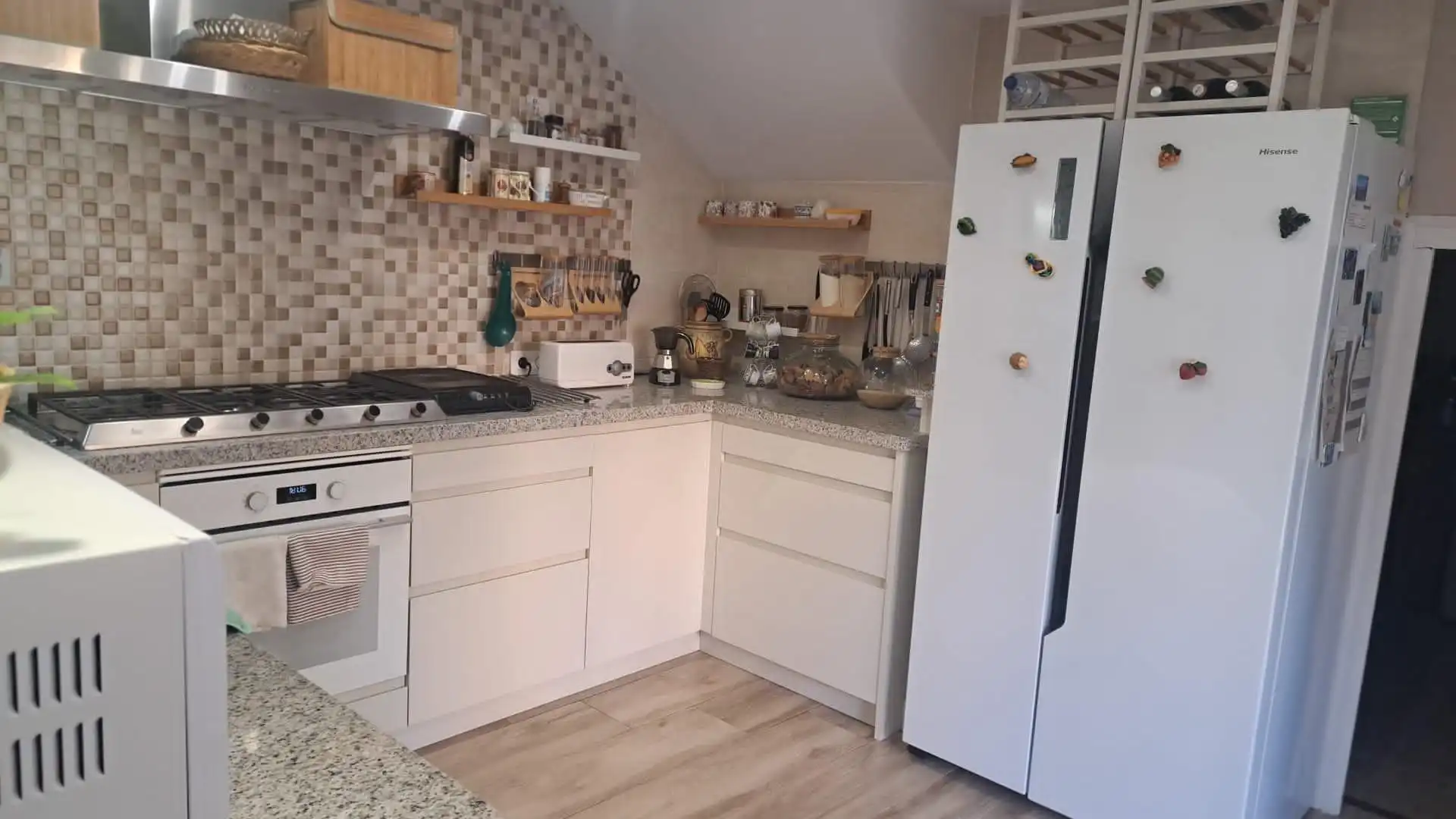 Cuina de Casa o xalet en venda en Lloret de Mar amb Jardí privat, Terrassa i Traster