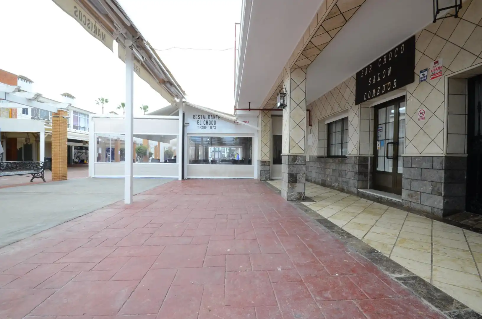 Vista exterior de Local en venta en Mazagón