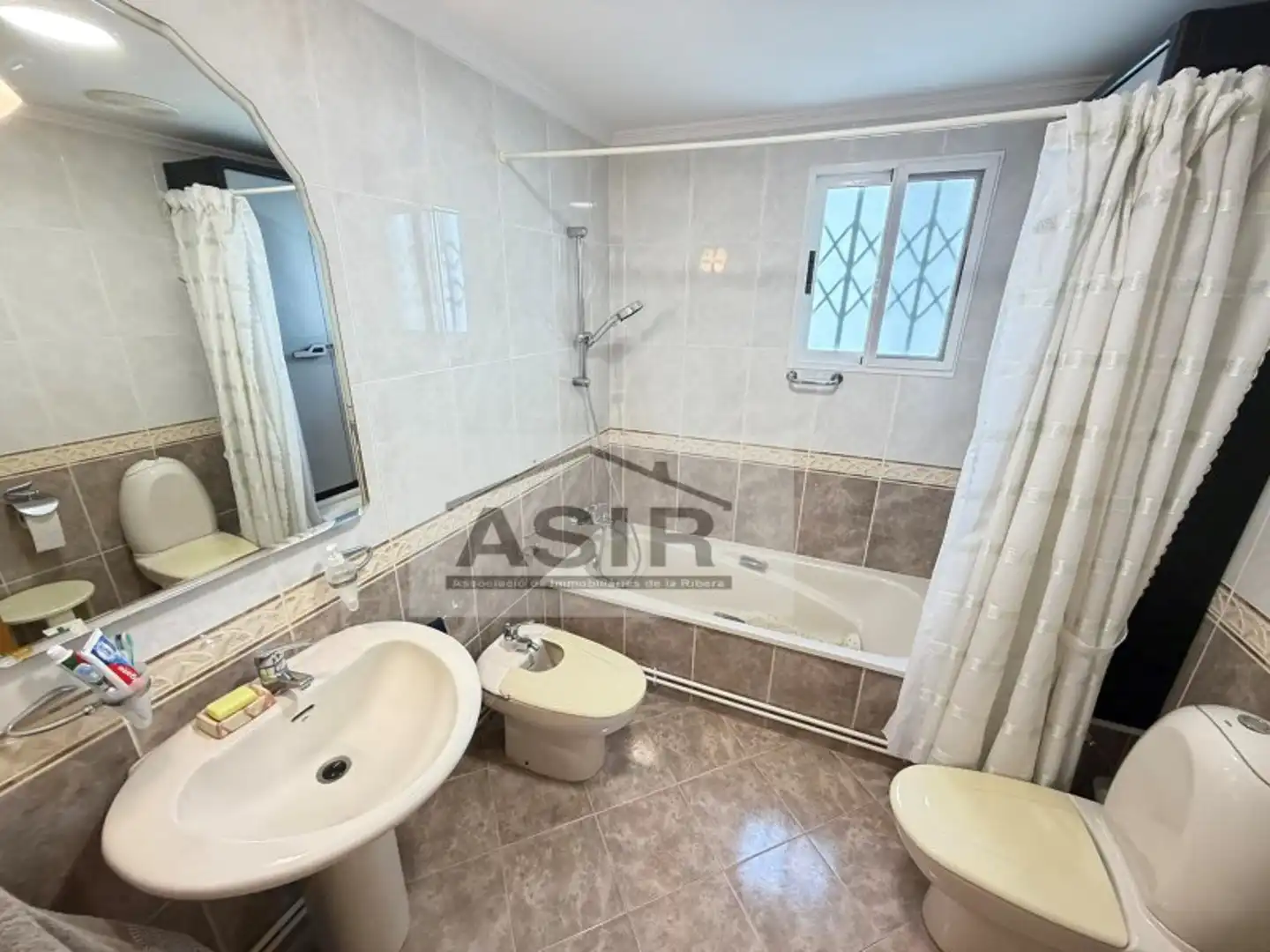 Piso con ascensor en venta en Casc Urbà, imagen 31