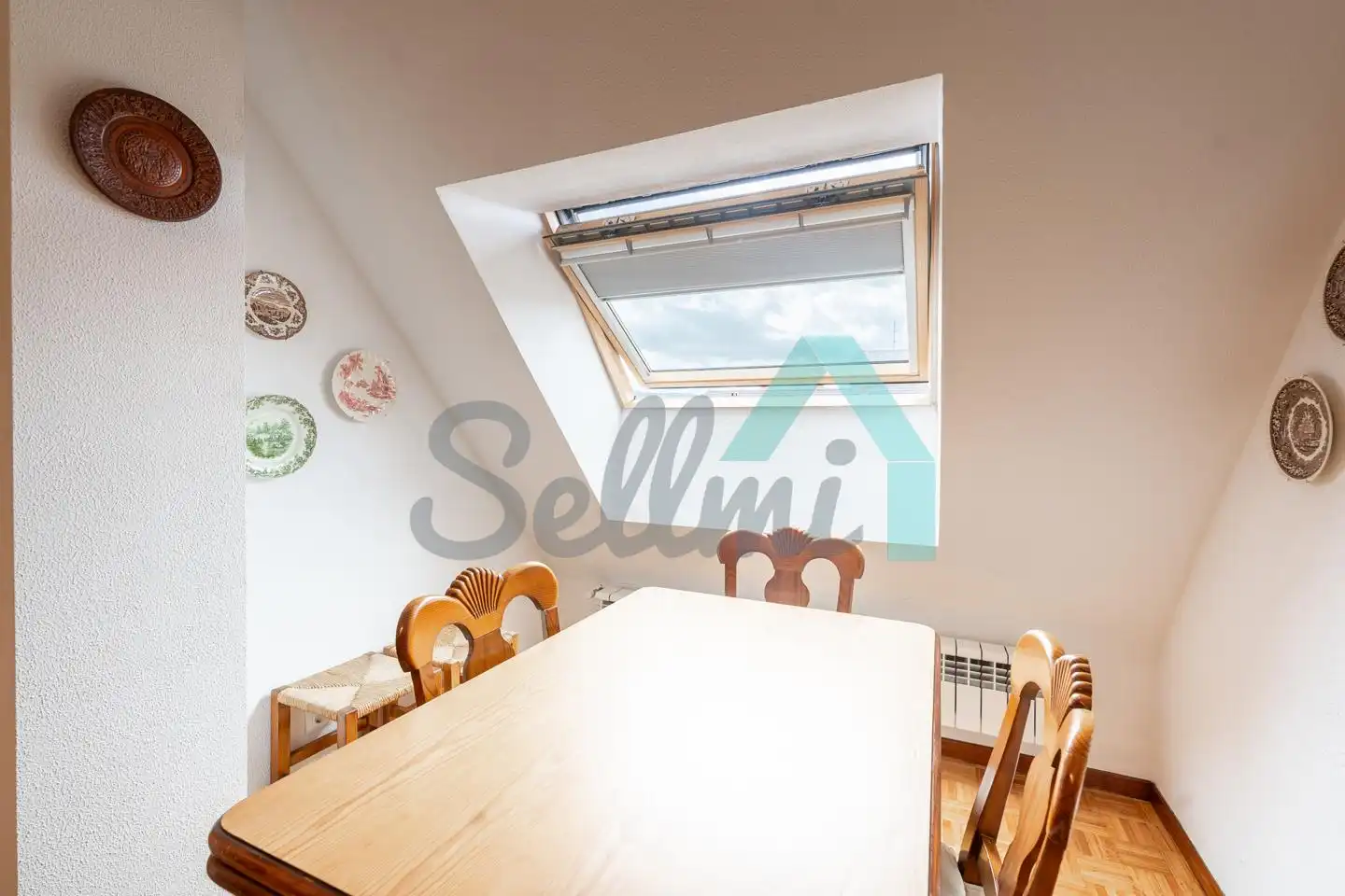 Terraza de Piso de alquiler en Oviedo  con Calefacción, Parquet y Amueblado