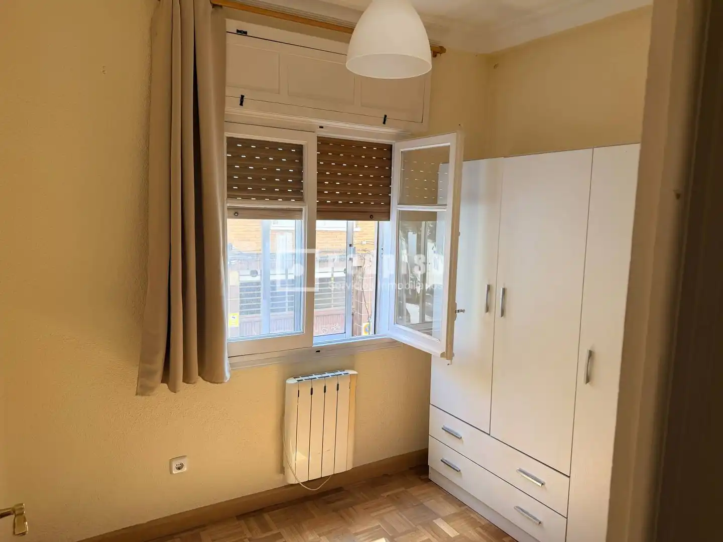 Habitación de Piso en venta en Madrid