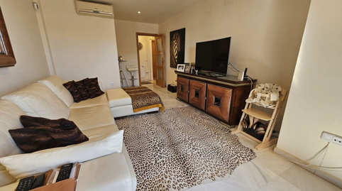 Foto 4 de Àtic en venda a Calle Mar Cantábrico, La Cala Mijas, Mijas