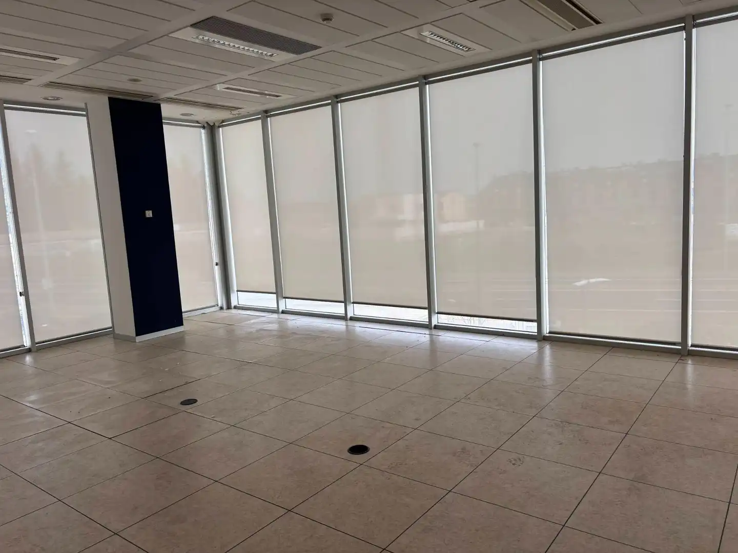 Immobles singulars amb ascensor en venda a Avenida Avenida Ramón y Cajal, imagen 46